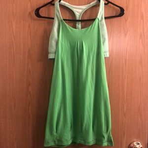Lululemon workout tank